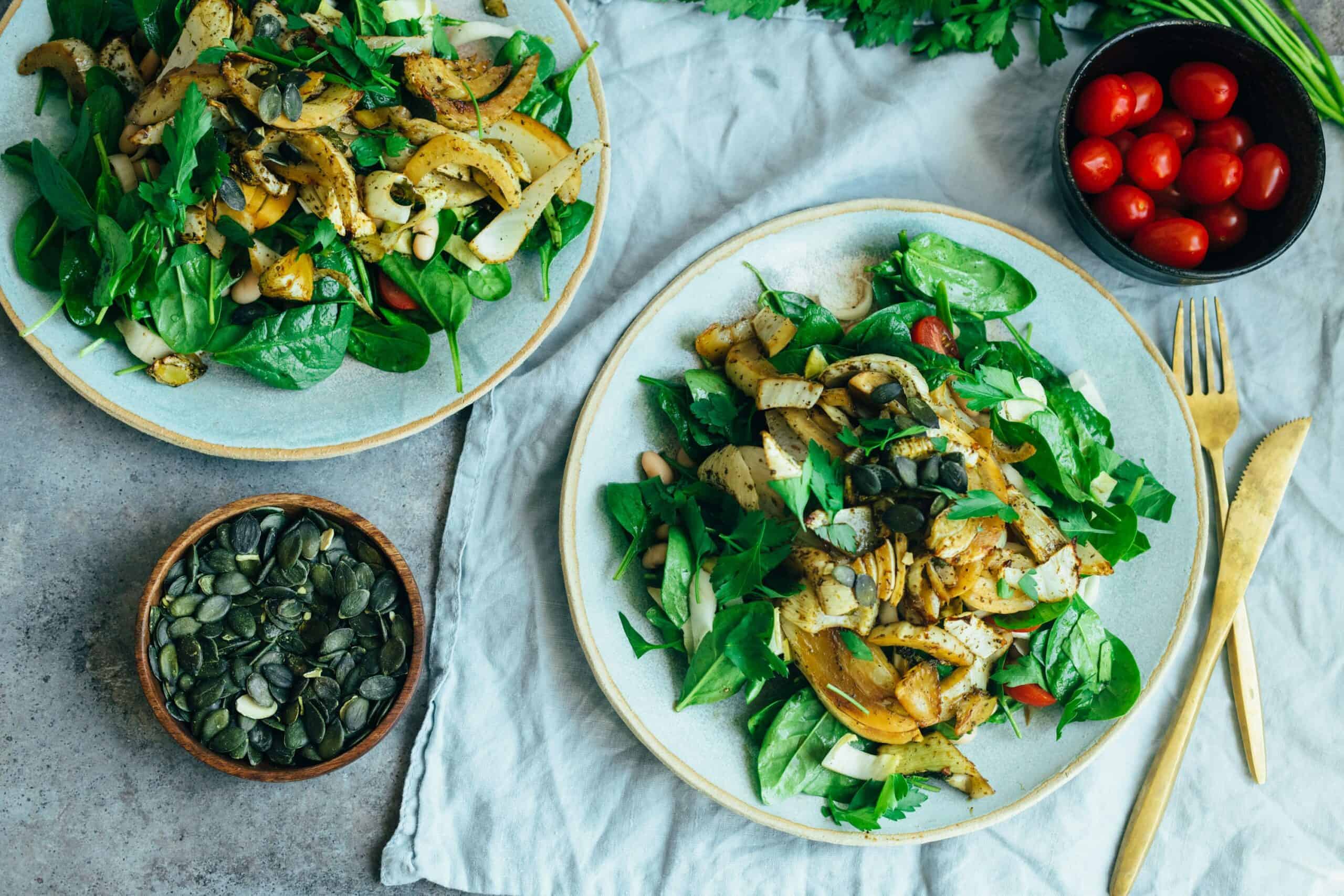 Salad with roasted fennel and white beans